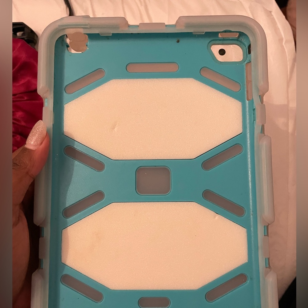 iPad mini Durable Survivor case